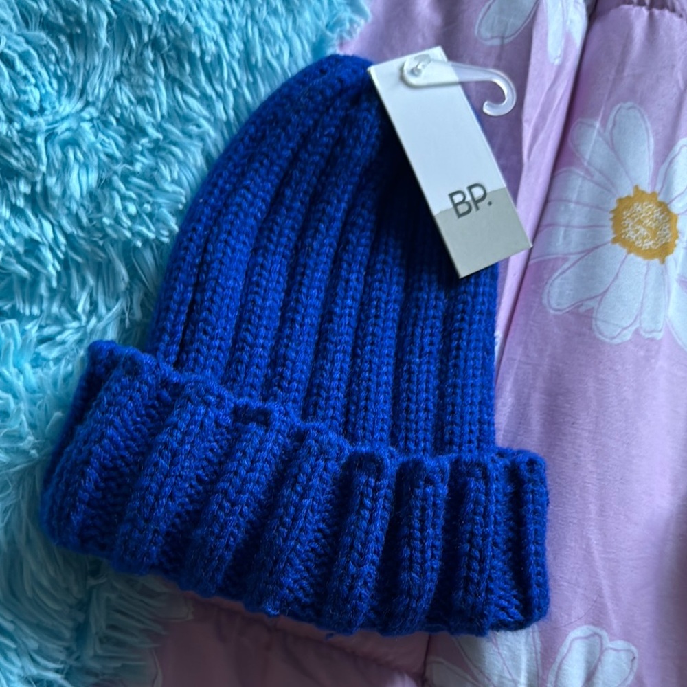 NWT✨bp Blue Knit Beanie Hat